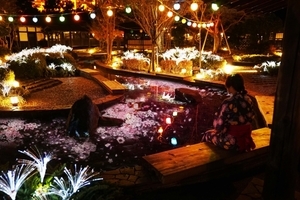 大江戸温泉×ネイキッド 温泉で満喫する、先進のお花見空間