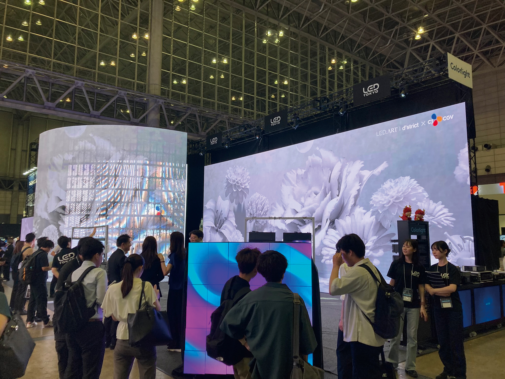 Tokyo Led 〈2025.1.9〉LED TOKYO 10年間の軌跡 | 屋外広告・交通広告業界誌「月刊サインアンドディスプレイ」